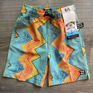 BILLABONG Boys Sundays Laybacks Recycler Chevron Zig. Zag Swim Trunks